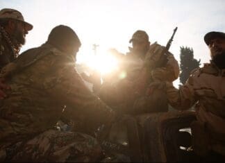 Μετά την ανατροπή Άσαντ, η HTS βάζει τη σφραγίδα της στη Συρία