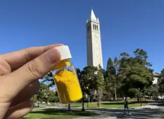 Επιστήμονες δημιούργησαν σκόνη που «παγιδεύει» το διοξείδιο του άνθρακα από την ατμόσφαιρα