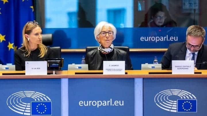 w12-173033w04191603173332316661420241204EP176410AAR2288