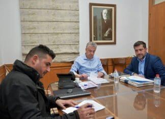 Το έργο της αποκατάστασης ζημιών από την θεομηνία του 2022 Στο Δήμο Σητείας υπέγραψε ο Περιφερειάρχης Κρήτης
