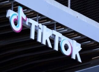 Αλβανία: Η απαγόρευση του TikTok προκαλεί διάλογο για την ελευθερία του λόγου
