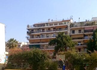 Δήμος Αθηναίων: Ανοίγουν οκτώ προαύλια σχολείων κάθε Σαββατοκύριακο για ασφαλές παιχνίδι