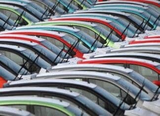 Στη «σέντρα» ανασφάλιστα, χωρίς ΚΤΕΟ, «σε ακινησία» και χωρίς Τέλη κυκλοφορίας- Ξεκαθάρισμα της αγοράς