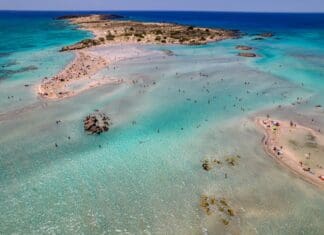 TripAdvisor 2025: Η καλύτερη παραλία στον κόσμο το Ελαφονήσι