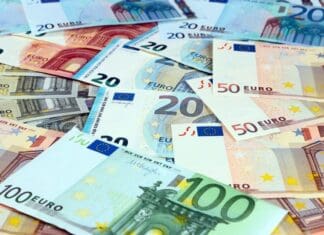 Τι σύνταξη δίνουν οι νέες ασφαλιστικές εισφορές για ελεύθερους επαγγελματίες