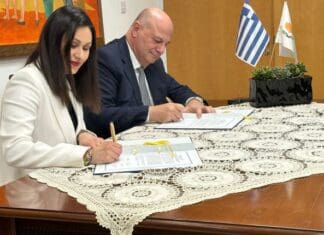 Μνημόνιο συνεργασίας με την Κύπρια ομόλογό του υπέγραψε ο Κώστας Τσιάρας