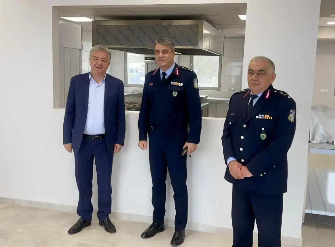 20250429_astynomiko_megaro_1-scaled