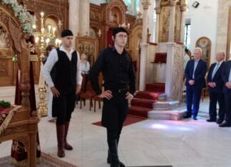 Ο Δήμαρχος Ηρακλείου Αλέξης Καλοκαιρινός στις εκδηλώσεις για την 59η επέτειο επανακομιδής της Τιμίας Κάρας του Αγίου Αποστόλου Τίτου