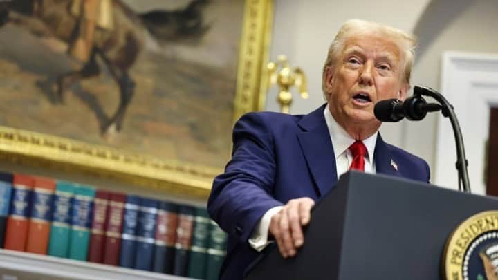 w02-164855w2383530TRUMP4