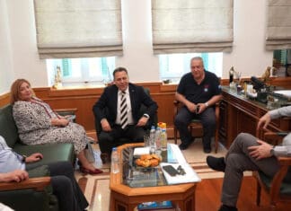 Συνάντηση Περιφερειάρχη Κρήτης με τον Πρόεδρο του ΕΚΑΒ