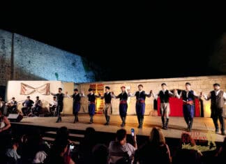 Μουσικοχορευτική παράσταση: «Ζάλα και Κοντυλιές»