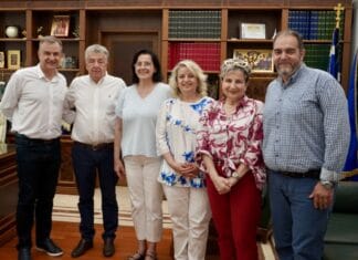 Συνάντηση στην Περιφέρεια Κρήτης για το Σχολείο Ευρωπαϊκής Παιδείας