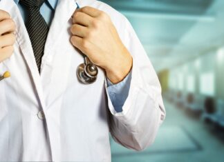 Τι προβλέπει η ΚΥΑ για τη δυνατότητα που δίνεται σε ιδιώτες γιατρούς να συνεργάζονται με το ΕΣΥ