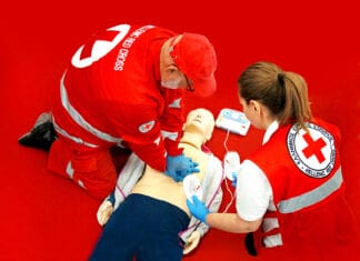 Ε.Ε.Σ.: 14 καλλιτέχνες στέλνουν ηχηρό μήνυμα για τις Πρώτες Βοήθειες (βίντεο)