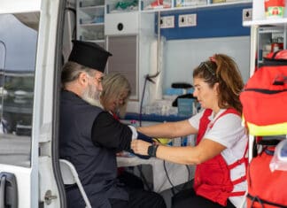 O Ε.Ε.Σ. διοργάνωσε μεγάλη δράση ενημέρωσης και ευαισθητοποίησης για την Τρίτη Ηλικία στην Πλατεία Συντάγματος