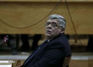 Αποφυλακίζεται ο αρχηγός της Χρυσής Αυγής Νίκος Μιχαλολιάκος