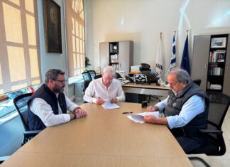 Αλλάζει όψη το πεζοδρομημένο τμήμα της Ταξιάρχου Μαρκοπούλου (video)