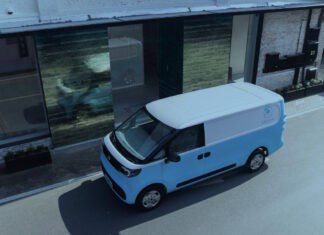 Ένα ηλεκτρικό βαν από τον Δήμο Ηρακλείου για τις ανάγκες των εμπόρων της Κεντρικής Δημοτικής Αγοράς