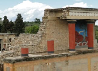 Ο Περιφερειάρχης Κρήτης υπέγραψε την ένταξη του έργου «Πυρόσβεση Αρχαιολογικού Χώρου Κνωσού»