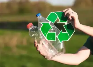 Infographic: Οι 4+1 Δήμοι της Αττικής με τα υψηλότερα ποσοστά ανακύκλωσης για το 2024