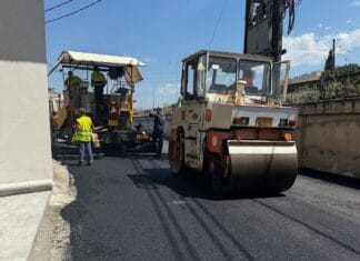 Συνεχίζεται το πρόγραμμα ασφαλτοστρώσεων στη Νέα Αλικαρνασσό από το Δήμο Ηρακλείου