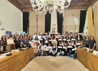 Με επιτυχία και δυναμική συμμετοχή μαθητών προσομοίωση της Ολομέλειας του Ευρωπαϊκού Κοινοβουλίου «EUROPAS TEENS 2025»