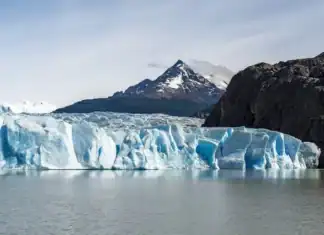 Επιταχύνεται ραγδαία το λιώσιμο των παγετώνων – Δυσοίωνη πρόβλεψη για τις Άλπεις