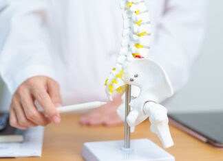 Kύστη κόκκυγoς: Αίτια, συμπτώματα και θεραπεία