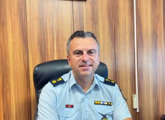 Kρητικό τραγούδι για τα θύματα της ασφάλτου με την υπογραφή του διοικητή της Τροχαίας Ηρακλείου (video)