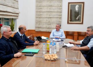 Στο επίκεντρο της συνάντησης Σταύρου Αρναουτάκη και Αντώνη Περράκη η πορεία των έργων στον Δήμο Καντάνου – Σελίνου