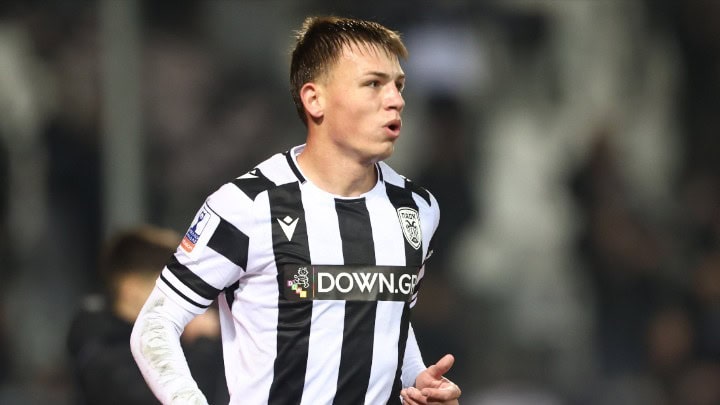 w09-155633AnestisMithou