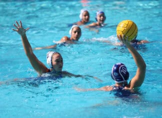 Ξεκινούν οι υποχρεώσεις για νεάνιδες και εφήβους