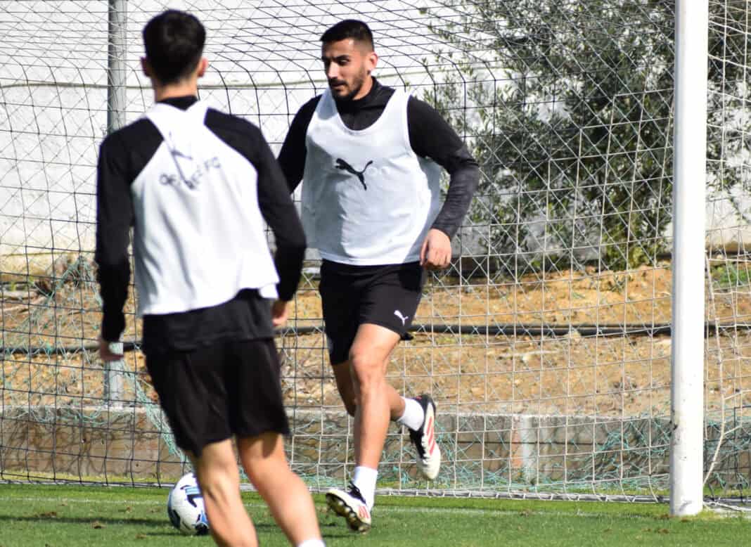 oficretefc-pouggouras-proponisi-1-scaled