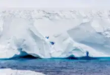 A23a: Το μεγαλύτερο παγόβουνο του κόσμου έχει «μόνο λίγες εβδομάδες ακόμη» πριν λιώσει εντελώς
