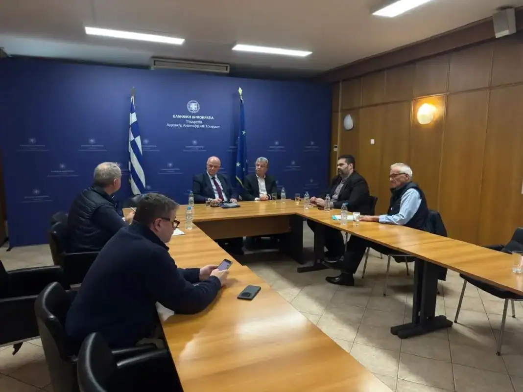 ef989418-2234-4192-8fe7-fff4bec92f31