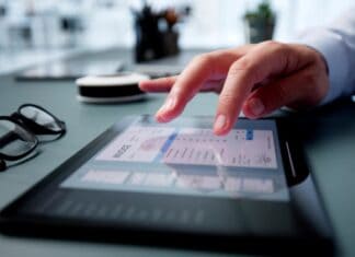 Τεχνολογία και ηλεκτρονικό εμπόριο – Πώς αλλάζουν οι συνήθειες των καταναλωτών – Στοιχεία για την Ελλάδα