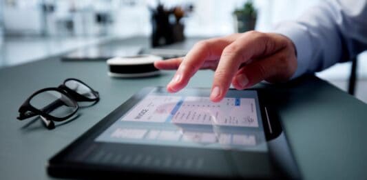 Τεχνολογία και ηλεκτρονικό εμπόριο – Πώς αλλάζουν οι συνήθειες των καταναλωτών – Στοιχεία για την Ελλάδα