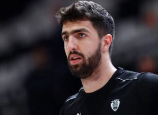 Επιτυχής επέμβαση για τον Νίκο Χουγκάζ του ΠΑΟΚ