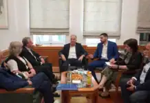 Συνάντηση Περιφερειάρχη Κρήτης Σταύρου Αρναουτάκη με τον Υφυπουργό Ανάπτυξης Σταύρο Καλαφάτη