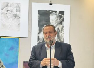 Στην παρουσίαση του βιβλίου του Οικονομολόγου Θάνου Πολύδωρου ο Δήμαρχος Μινώα Πεδιάδας Βασίλης Κεγκέρογλου