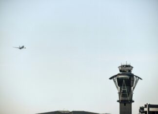 Πύργοι ελέγχου χωρίς ανθρώπους, με την Τεχνητή Νοημοσύνη να τα κάνει όλα