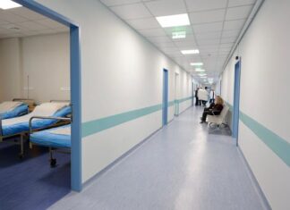 Βαρέα και ανθυγιεινά για νοσηλευτές και διασώστες ΕΚΑΒ – Τι αλλάζει σε μισθούς και συντάξεις