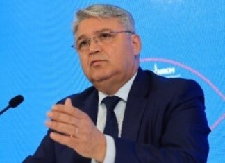Δημήτρης Νατσιός: Η πολιτική της κυβέρνησης πνίγει την κοινωνία και ευτελίζει τους θεσμούς