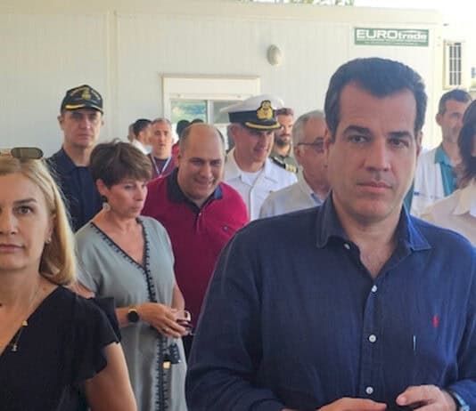 Μεταναστευτικό: Ελλάδα και ΕΕ «θωρακίζουν» τα σύνορα – Επίσκεψη Πλεύρη στη δομή των Χανίων