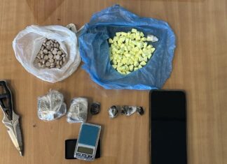 Χειροπέδες σε 37χρονο στο Ηράκλειο: Είχε σπίτι του «σοκολάτα» κάνναβης, οπιοειδή και μετρητά