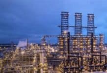 Διϋλιστήρια: Προσδοκίες για αποκλιμάκωση των τιμών μετά τη συμφωνία ΗΠΑ-Ιράν